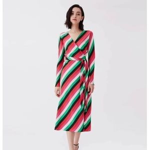 BNWT Diane Von Furstenberg Tilly Carson Stripe wrap dress- size small